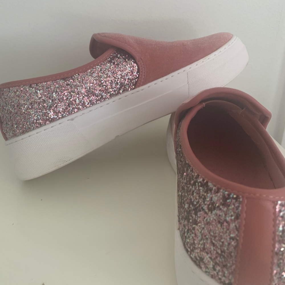 Aldo glitter flats